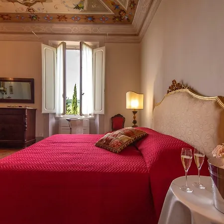 Ulivello In Chianti * Strada in Chianti