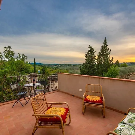 Ulivello In Chianti Farm stay Strada in Chianti