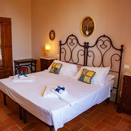 Farm stay Ulivello In Chianti *