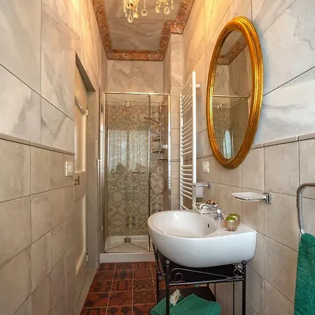 Ulivello In Chianti * Strada in Chianti