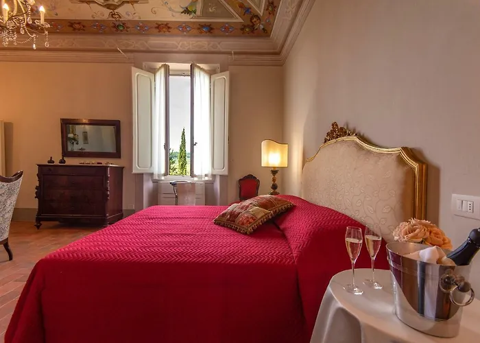 Ulivello In Chianti * Strada in Chianti